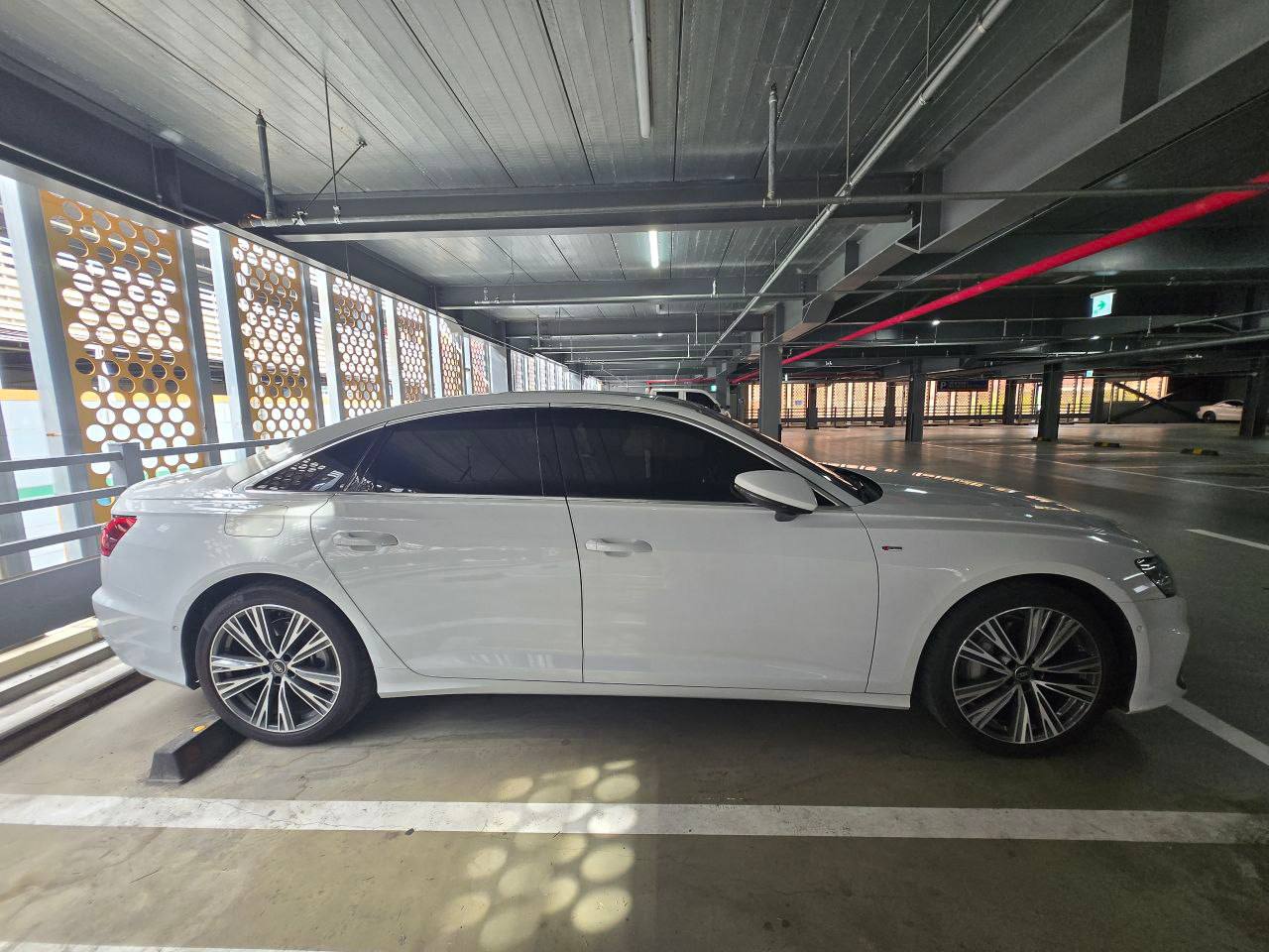 Корейский автомобиль